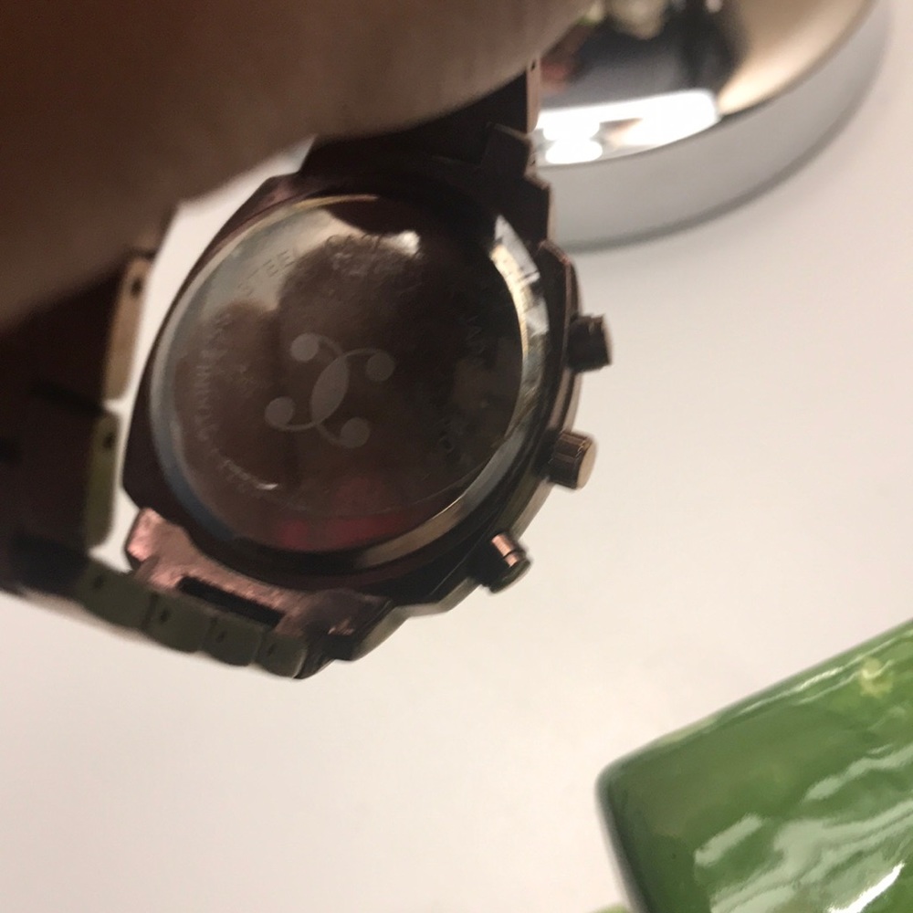 Watch - Picture 4 of 4
